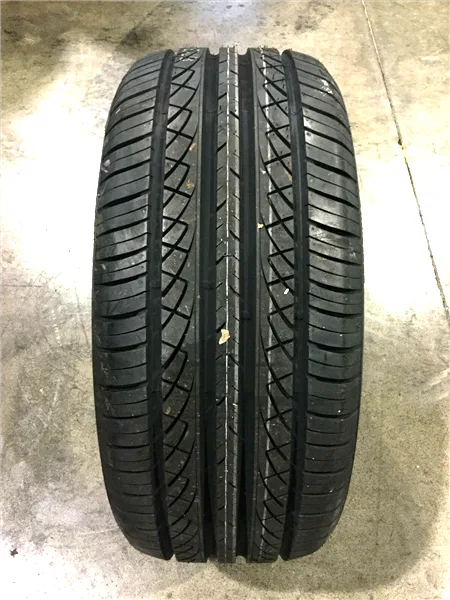 Gt radial Champiro UHP ID 205/50R17